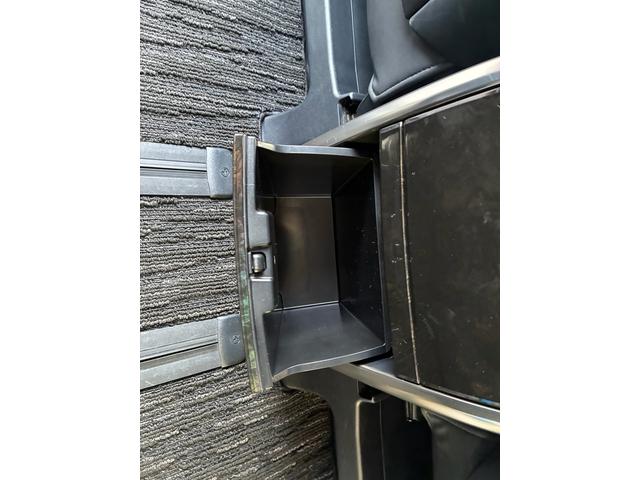 ヴェルファイア 2.5Z Gエディション レクサスLMルック ツインムーンルーフ 両側パワースライド パワーバックドア パワーシート ハーフレザー 純正10インチナビ フリップダウンモニター(58枚目)