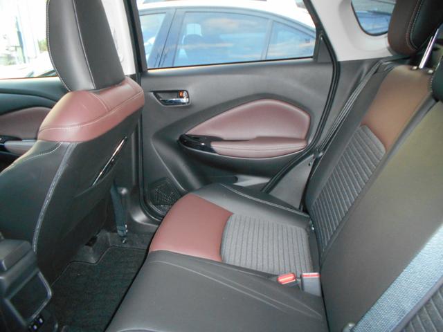 フロンクス ベースグレード　ベースグレード（５名４ＷＤ　全方位モニター　シートヒーター　ＥＴＣ（6枚目）