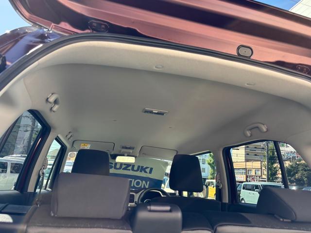 クロスビー ＨＹＢＲＩＤ　ＭＺ　３型　※雹災車両※　元当社試乗車使用　雹による凹みが数か所ございます。恐れ入りますが、必ず現車確認をお願いいたします。　なお、雹害を理由に本体値引き対応はいたしかねます。予めご了承ください。（12枚目）