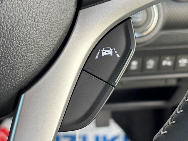クロスビー ＨＹＢＲＩＤ　ＭＺ　３型　※雹災車両※　元当社試乗車使用　雹による凹みが数か所ございます。恐れ入りますが、必ず現車確認をお願いいたします。　なお、雹害を理由に本体値引き対応はいたしかねます。予めご了承ください。（29枚目）