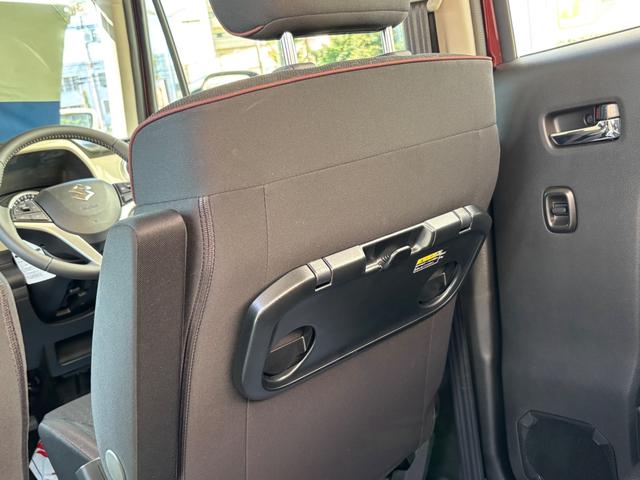 クロスビー ＨＹＢＲＩＤ　ＭＺ　３型　※雹災車両※　元当社試乗車使用　雹による凹みが数か所ございます。恐れ入りますが、必ず現車確認をお願いいたします。　なお、雹害を理由に本体値引き対応はいたしかねます。予めご了承ください。（49枚目）