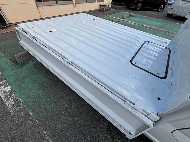 キャリイトラック KCエアコン・パワステ農繁 7型 パートタイム4WD 強化リヤサスペンション ぬかるみ脱出アシスト アイドリングストップ 4AT(19枚目)