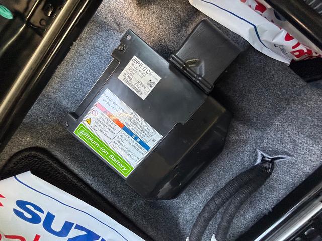 ハスラー ＨＹＢＲＩＤ　Ｘ　３型　スズキコネクト通信対応　全方位カメラ対応９インチメモリーナビ　前席両側シートヒーター　充電ポート　試乗車アップ（7枚目）