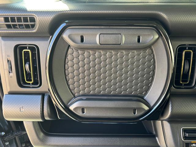 ハスラー ＨＹＢＲＩＤ　Ｘ　３型　スズキコネクト通信対応　全方位カメラ対応９インチメモリーナビ　前席両側シートヒーター　充電ポート　試乗車アップ（21枚目）