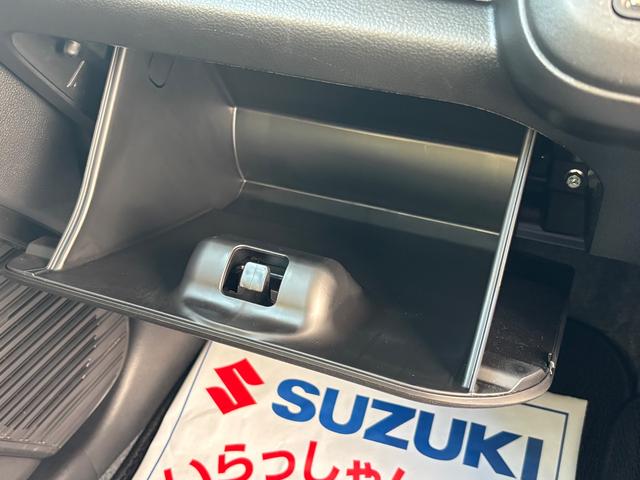 ハスラー ＨＹＢＲＩＤ　Ｘ　３型　スズキコネクト通信対応　全方位カメラ対応９インチメモリーナビ　前席両側シートヒーター　充電ポート　試乗車アップ（48枚目）