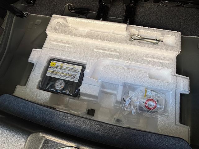 ハスラー ＨＹＢＲＩＤ　Ｘ　３型　スズキコネクト通信対応　全方位カメラ対応９インチメモリーナビ　前席両側シートヒーター　充電ポート　試乗車アップ（58枚目）