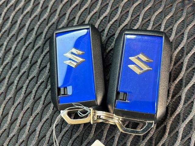 ハスラー ＨＹＢＲＩＤ　Ｘ　３型　スズキコネクト通信対応　全方位カメラ対応９インチメモリーナビ　前席両側シートヒーター　充電ポート　試乗車アップ（65枚目）