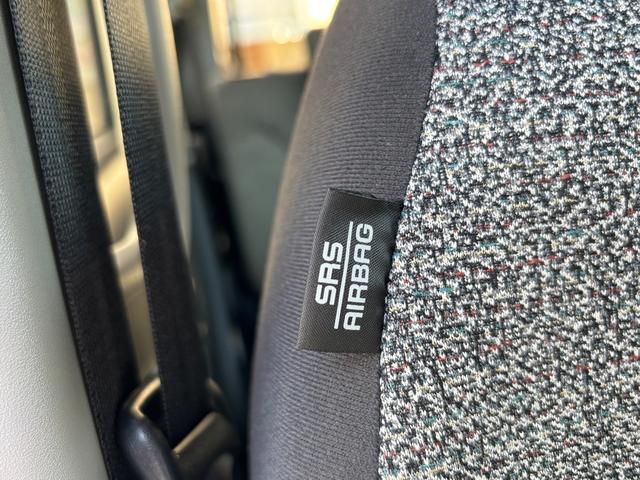 スペーシア ＨＹＢＲＩＤ　Ｇ　２ＷＤ　衝突被害軽減ブレーキシステム　全方位カメラ　９インチメモリーナビゲーション　スマホ連携機能付き　スズキコネクト通信機器対応　プッシュスタート　アイドリングストップ（18枚目）