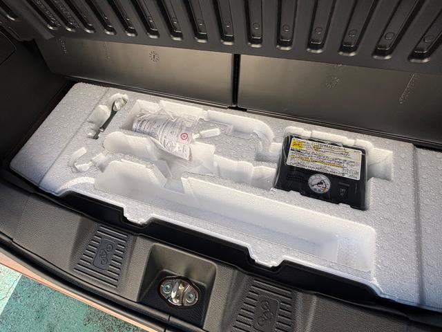 スペーシア ＨＹＢＲＩＤ　Ｇ　２ＷＤ　衝突被害軽減ブレーキシステム　全方位カメラ　９インチメモリーナビゲーション　スマホ連携機能付き　スズキコネクト通信機器対応　プッシュスタート　アイドリングストップ（40枚目）
