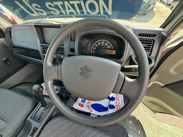 �p�i���l�X�ȏ��i����葵���Ă���܂��B