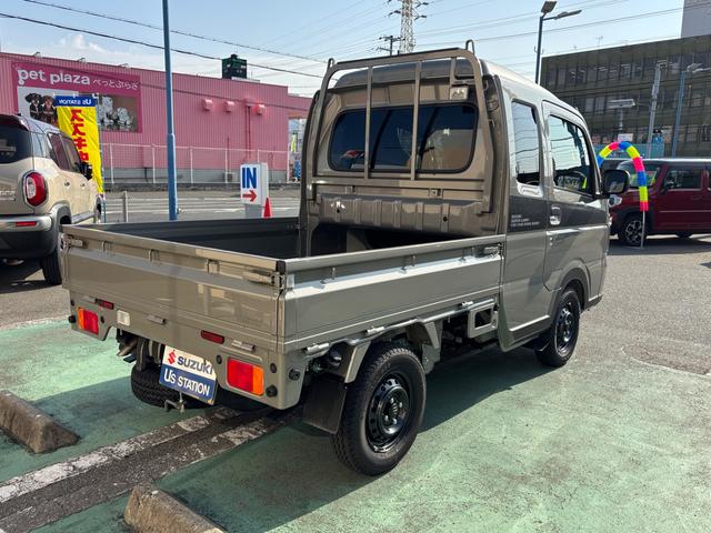 ���X�̒��ÎԂ͑S�Еۏؕt���ɂȂ�܂��B�X�Y�L�f�B�[���[�̈��S�����͂����܂��B