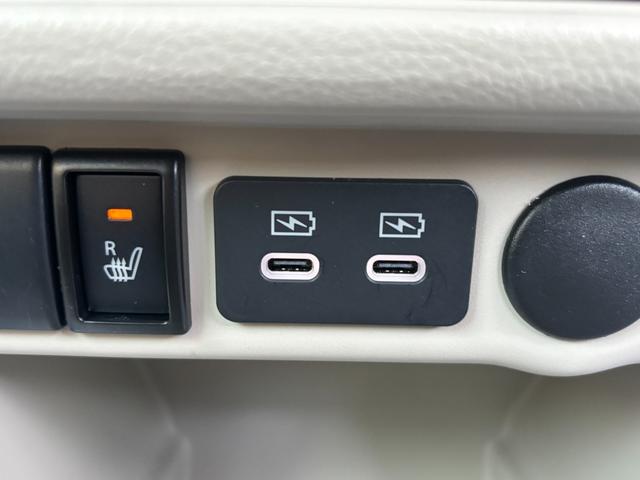 アルトラパンＬＣ ＬＣ　ＨＹＢＲＩＤ　Ｌ　６型　ＬＥＤヘッドランプ　アルミ　デュアルセンサーブレーキＩＩ｜ＬＣ専用フロントグリル｜運転席シートヒーター｜プレミアムＵＶ＆ＩＲカットガラス（フロントドア）｜フルオートエアコン｜ＵＳＢ電源ソケット｜（18枚目）