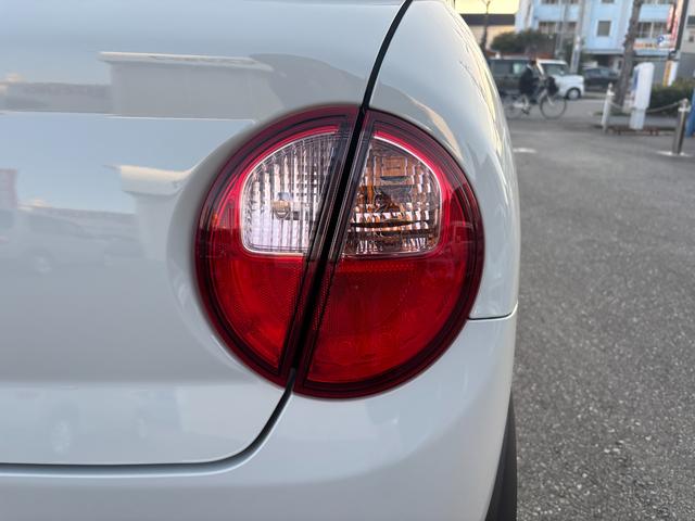 アルトラパンＬＣ ＬＣ　ＨＹＢＲＩＤ　Ｌ　６型　ＬＥＤヘッドランプ　アルミ　デュアルセンサーブレーキＩＩ｜ＬＣ専用フロントグリル｜運転席シートヒーター｜プレミアムＵＶ＆ＩＲカットガラス（フロントドア）｜フルオートエアコン｜ＵＳＢ電源ソケット｜（28枚目）