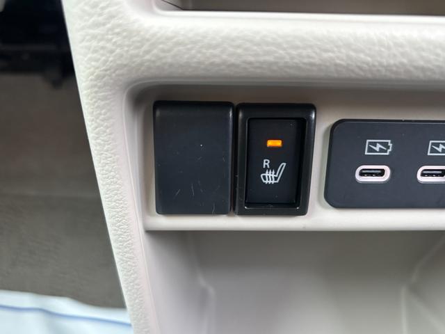 アルトラパンＬＣ ＬＣ　ＨＹＢＲＩＤ　Ｌ　６型　ＬＥＤヘッドランプ　アルミ　デュアルセンサーブレーキＩＩ｜ＬＣ専用フロントグリル｜運転席シートヒーター｜プレミアムＵＶ＆ＩＲカットガラス（フロントドア）｜フルオートエアコン｜ＵＳＢ電源ソケット｜（43枚目）