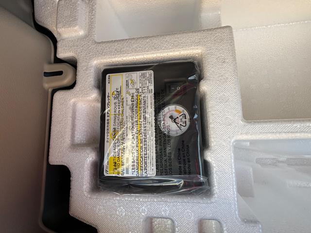 アルトラパン HYBRID X 6型 マイルドハイブリッド DSBSII搭載 後退時ブレーキサポート スマートフォン充電ポート オーディオレス仕様 全方位カメラパッケージ スズキコネクト通信機器(32枚目)