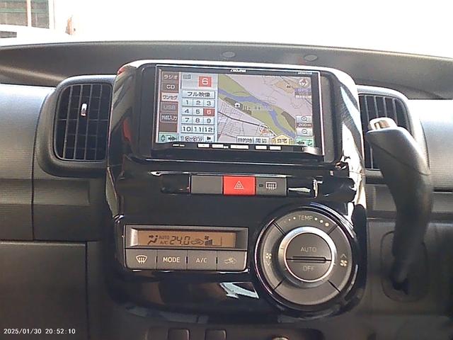 タント カスタムＸフル装備安心保証整備車検２４ヵ月付総額２４，７万円　電動ミラクルオープンドア　メモリーナビ　ＴＶ　エコアイドル　フルエアロ　フルオートエアコン　スマート　パールホワイトＩＩＩフル装備軽自動車安心保証整備車検２４ヵ月付支払総額￥２４７，０００－（17枚目）