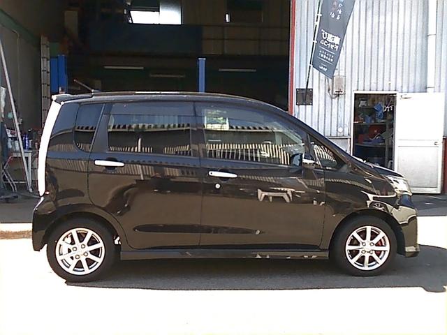 ☆アイドリングストップ＆エコアイドル付きで低燃費♪乗ったら燃費の良さにびっくりしちゃいます♪♪　オートフレンズ無料電話　００７８−６０４６−８０８０　お気軽に御来店下さい♪安心販売＆高額買取♪