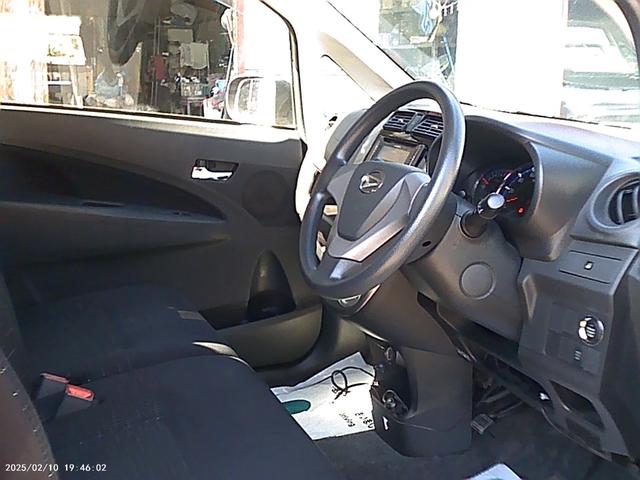 ☆インテリキー（スマートキー）も付いて、車の乗り降りも楽々です♪お気軽に♪　オートフレンズ無料電話　００７８−６０４６−８０８０　お気軽に御来店下さい♪安心販売＆高額買取＆安心車検＆安心修理実施中♪