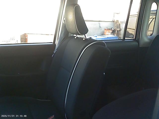 ムーヴコンテ カスタムGフル装備安心保証整備車検24ヵ月付総額24,7万円 フルエアロ CVTオートマチック アイドリングストップ エコアイドル 純正14AW スマートキー 車検整備付 パールホワイトIII フル装備軽自動車安心保証整備車検24ヵ月付支払総額¥247,000-(12枚目)