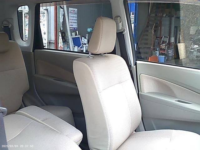 ムーヴ Ｘ　フル装備安心保証整備車検２４ヵ月付総額２０，７万円　ＣＶＴオートマチック　アイドリングストップ　エコアイドル　電格ミラー　純正１４ＡＷ　フルオートエアコン　スマートキー　車検整備付　フル装備軽自動車安心保証整備車検２４ヵ月付支払総額￥２０７，０００－（10枚目）