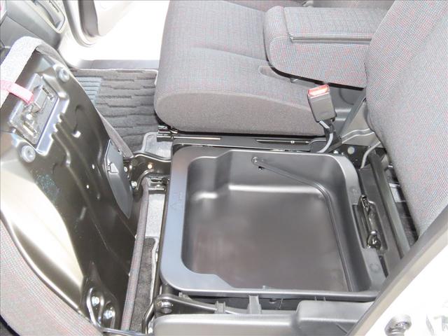 フレアワゴン ６６０　ハイブリッド　ＸＳ　両側電動スライドドア／ナビ／全方位モニター／クルーズコントロール（全車速追従式）／運転席シートヒーター／ＬＥＤヘッドライト（オートライト機能）／ＵＳＢソケット／デュアルカメラブレーキサポート（22枚目）