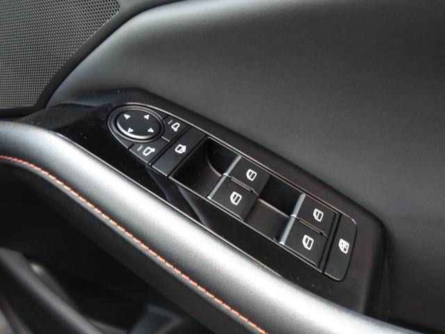 ＭＡＺＤＡ３ファストバック １．５　１５Ｓ　レトロスポーツエディション　当社デモカー／禁煙車／安全装備／ナビ／フルセグＴＶ／３６０°全方位モニター／カープレイ対応／ＢＳＭ／アダプティブＬＥＤ／レーダークルーズ／シートヒーター／ＥＴＣ／キーレス／マツダ純正１８インチアルミ（23枚目）