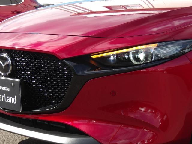 ＭＡＺＤＡ３ファストバック １．５　１５Ｓ　レトロスポーツエディション　当社デモカー／禁煙車／安全装備／ナビ／フルセグＴＶ／３６０°全方位モニター／カープレイ対応／ＢＳＭ／アダプティブＬＥＤ／レーダークルーズ／シートヒーター／ＥＴＣ／キーレス／マツダ純正１８インチアルミ（26枚目）