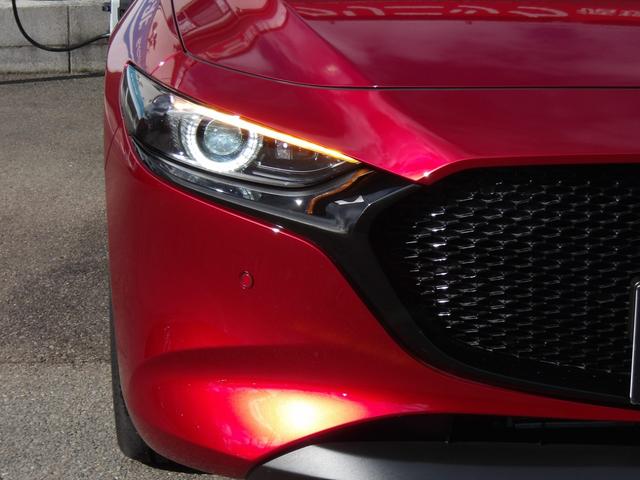 ＭＡＺＤＡ３ファストバック １．５　１５Ｓ　レトロスポーツエディション　当社デモカー／禁煙車／安全装備／ナビ／フルセグＴＶ／３６０°全方位モニター／カープレイ対応／ＢＳＭ／アダプティブＬＥＤ／レーダークルーズ／シートヒーター／ＥＴＣ／キーレス／マツダ純正１８インチアルミ（27枚目）