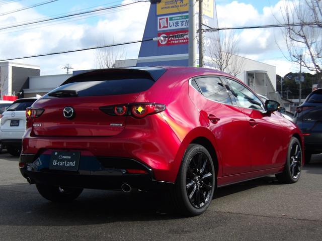 ＭＡＺＤＡ３ファストバック １．５　１５Ｓ　レトロスポーツエディション　当社デモカー／禁煙車／安全装備／ナビ／フルセグＴＶ／３６０°全方位モニター／カープレイ対応／ＢＳＭ／アダプティブＬＥＤ／レーダークルーズ／シートヒーター／ＥＴＣ／キーレス／マツダ純正１８インチアルミ（50枚目）