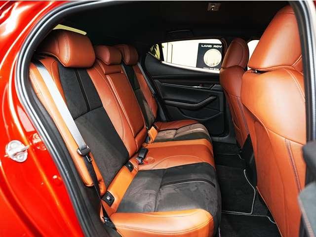 ＭＡＺＤＡ３ファストバック １．５　１５Ｓ　レトロスポーツエディション　当社デモカー／禁煙車／安全装備／ナビ／フルセグＴＶ／３６０°全方位モニター／カープレイ対応／ＢＳＭ／アダプティブＬＥＤ／レーダークルーズ／シートヒーター／ＥＴＣ／キーレス／マツダ純正１８インチアルミ（68枚目）