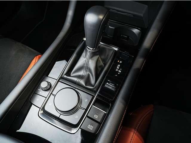 ＭＡＺＤＡ３ファストバック １．５　１５Ｓ　レトロスポーツエディション　当社デモカー／禁煙車／安全装備／ナビ／フルセグＴＶ／３６０°全方位モニター／カープレイ対応／ＢＳＭ／アダプティブＬＥＤ／レーダークルーズ／シートヒーター／ＥＴＣ／キーレス／マツダ純正１８インチアルミ（75枚目）