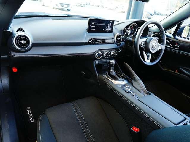 ロードスターＲＦ ２．０　Ｓ　当社試乗車アップ車／マツダコネクトナビ／オ（10枚目）