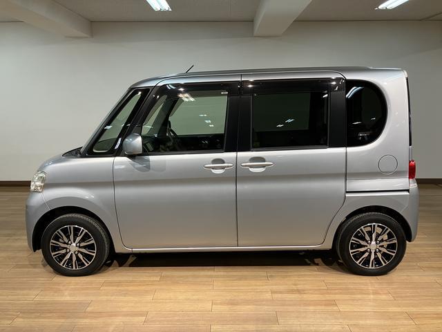 タント L/1年間走行距離無制限保証/ナビ/ETC/車検整備付 1年間走行距離無制限保証 車検整備付 純正ワンセグナビ コラムシフト ETC アイドリングストップ機能 キーレスエントリー 14インチアルミ ハロゲンヘッドライト 左側スライドドア ベンチシート(18枚目)