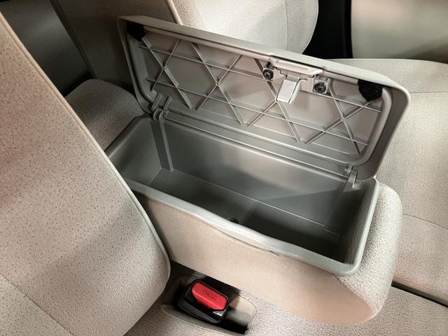 ムーヴキャンバス Xリミテッドメイクアップ SAII/1年保証/認定中古車 サポカーSベーシック+適合 1年間走行距離無制限保証 車検整備付 8インチフルセグナビ バックカメラ ナビ連動ドラレコ 両側パワースライドドア TVコン ETC キーフリー オートライト(27枚目)