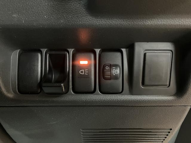 ハイゼットトラック ＥＸＴ／１年間走行距離無制限保証／車検整備付／認定中古車　１年間走行距離無制限保証　車検整備付　別体型キーレスエントリー　荷台作業灯　３方開　ゲートプロテクター　テールゲートチェーン　ハロゲンヘッドライト（19枚目）