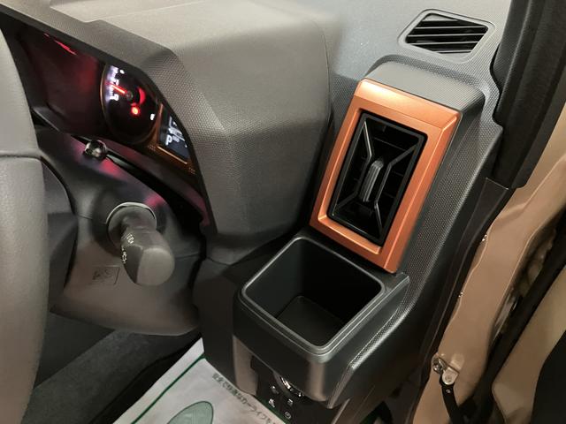 タフト Gターボ/サポカーSワイド適合/新車保証継承/ACC/LKC アダプティブクルーズコントロールやレーンキープコントロールで一般道は勿論、高速道路の走行にもお役立ちになります。電動パーキングブレーキでブレーキかけ忘れも安心!(21枚目)