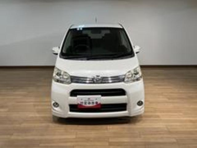 ムーヴ カスタム　Ｘリミテッド／１年保証／車検整備付／ナビ／Ｂカメラ　１年間走行距離無制限保証　車検整備付　ワンセグナビ　バックカメラ　ＥＴＣ　キーフリー　チルトステアリング　運転席シートリフター　ディスチャージヘッドライト　フロントフォグランプ　トップシェイドガラス（4枚目）