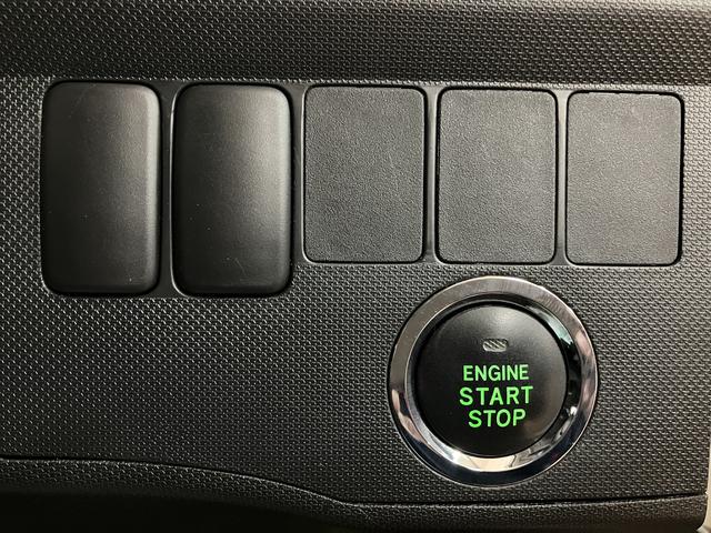 ムーヴ カスタム　Ｘリミテッド／１年保証／車検整備付／ナビ／Ｂカメラ　１年間走行距離無制限保証　車検整備付　ワンセグナビ　バックカメラ　ＥＴＣ　キーフリー　チルトステアリング　運転席シートリフター　ディスチャージヘッドライト　フロントフォグランプ　トップシェイドガラス（18枚目）