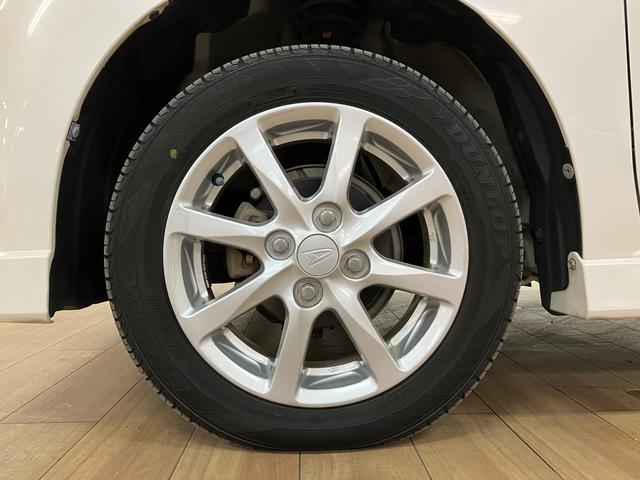 ムーヴ カスタム　Ｘリミテッド／１年保証／車検整備付／ナビ／Ｂカメラ　１年間走行距離無制限保証　車検整備付　ワンセグナビ　バックカメラ　ＥＴＣ　キーフリー　チルトステアリング　運転席シートリフター　ディスチャージヘッドライト　フロントフォグランプ　トップシェイドガラス（37枚目）