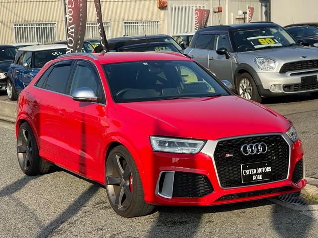 アウディ ＲＳ Ｑ３