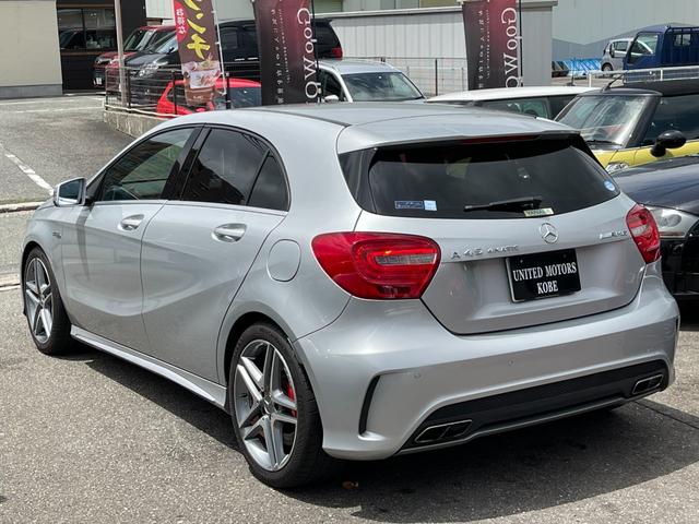 Ａ４５　ＡＭＧ　４マチック　クラストップ４ＷＤマシン　ＨＤＤナビフルセグＴＶ　バックカメラ　Ｂｌｕｅｔｏｏｔｈ　レザーシート　シートヒーター　ＥＴＣ　ＡＭＧコンプリートカー　取説保証書スペアキー　正規ディーラー車　３ヶ月安心保証(12枚目)