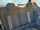 後部シートも快適なスペースです。シートアレンジも多彩で機能的です。