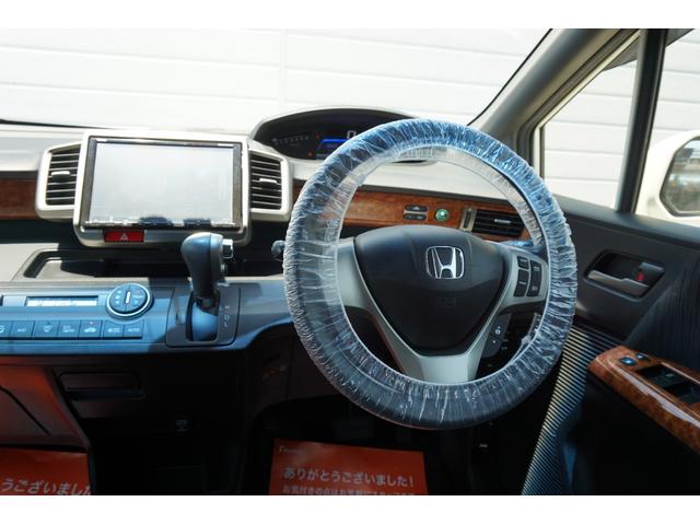 HONDA FREED SPIKE HYBRID JUST SELECTION  2012  PEARL WHITE 