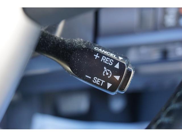 ハイブリッドV モデリスタエアロ セーフティセンス シートヒーター 両側電動スライドドア スマートキー LEDヘッドライト LDA AHB 純正ナビ Bカメラ フルセグTV ETC 純正アルミ 乗車定員7名(17枚目)