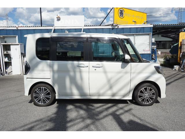 タント カスタムＲＳ　トップエディションリミテッドＳＡＩＩＩ　両側電動スライドドア　純正ナビ　パノラマモニター　シートヒーター　ドラレコ　ＥＴＣ　ＡＨＢ　ＬＥＤヘッドライト　衝突軽減　純正アルミ　スマートキー　ターボ車（8枚目）