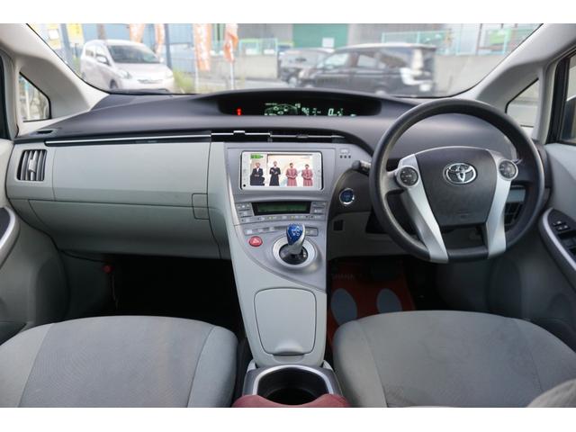 プリウス Ｓ　純正ナビ　ＴＶ　ＨＩＤ　ＬＥＤフォグライト　オートライト　１７ＡＷ　スマートキー　ＥＴＣ　オートエアコン　車高調　ステアリングスイッチ（10枚目）