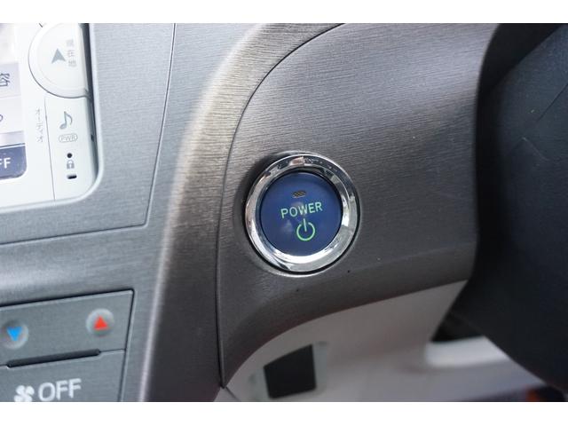 プリウス Ｓ　純正ナビ　ＴＶ　ＨＩＤ　ＬＥＤフォグライト　オートライト　１７ＡＷ　スマートキー　ＥＴＣ　オートエアコン　車高調　ステアリングスイッチ（15枚目）