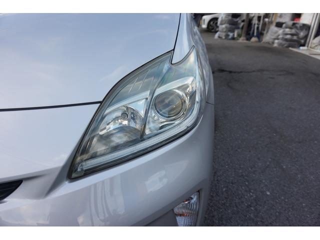 プリウス Ｓ　純正ナビ　ＴＶ　ＨＩＤ　ＬＥＤフォグライト　オートライト　１７ＡＷ　スマートキー　ＥＴＣ　オートエアコン　車高調　ステアリングスイッチ（22枚目）