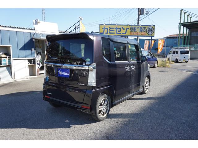 N-BOXカスタム G・Lパッケージ 電動スライドドア 社外ナビ バックカメラ フルセグTV ETC HID オートライト 純正アルミ スマートキー オートエアコン(4枚目)