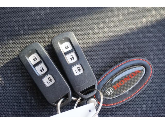 N-BOXカスタム G・Lパッケージ 電動スライドドア 社外ナビ バックカメラ フルセグTV ETC HID オートライト 純正アルミ スマートキー オートエアコン(19枚目)